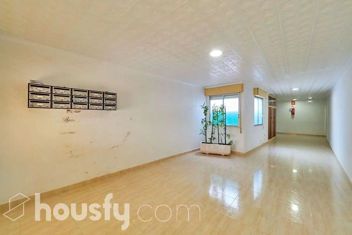 Piso en venta en San Pedro del Pinatar con Aire acondicionado, Terraza y Amueblado