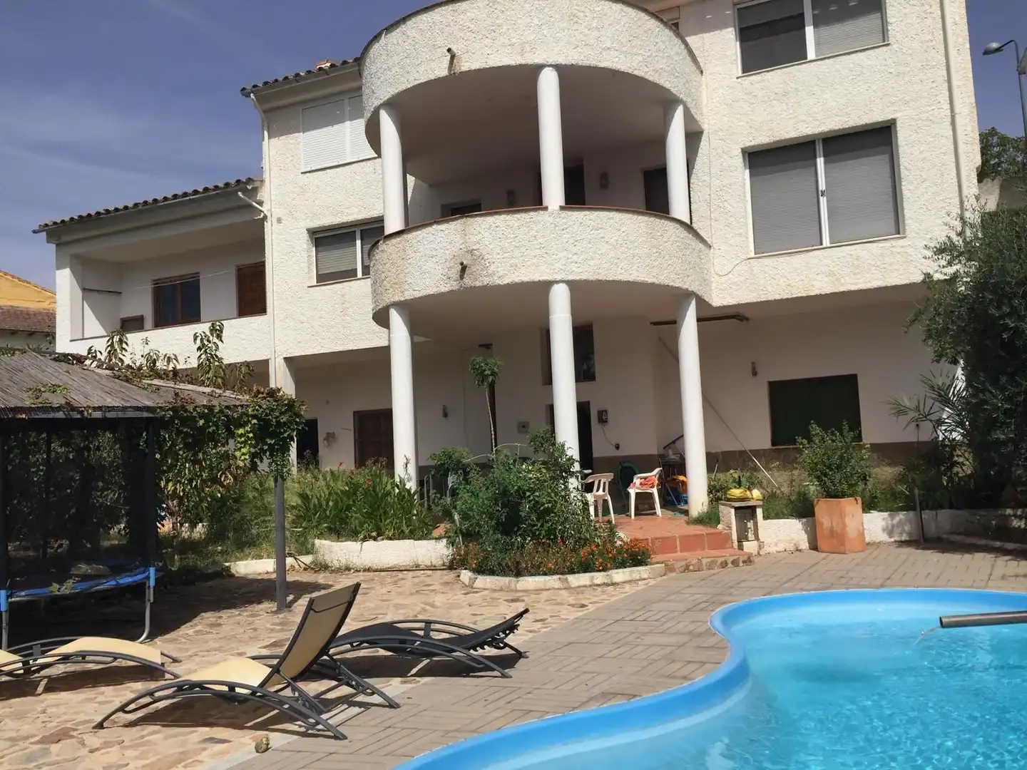 Piscina de Casa o chalet en venta en Siles con Aire acondicionado, Calefacción y Jardín privado