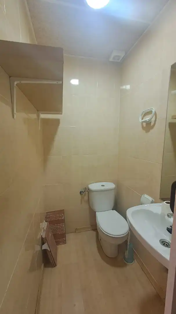 Local commercial à louer à Castellbisbal, imagen 6