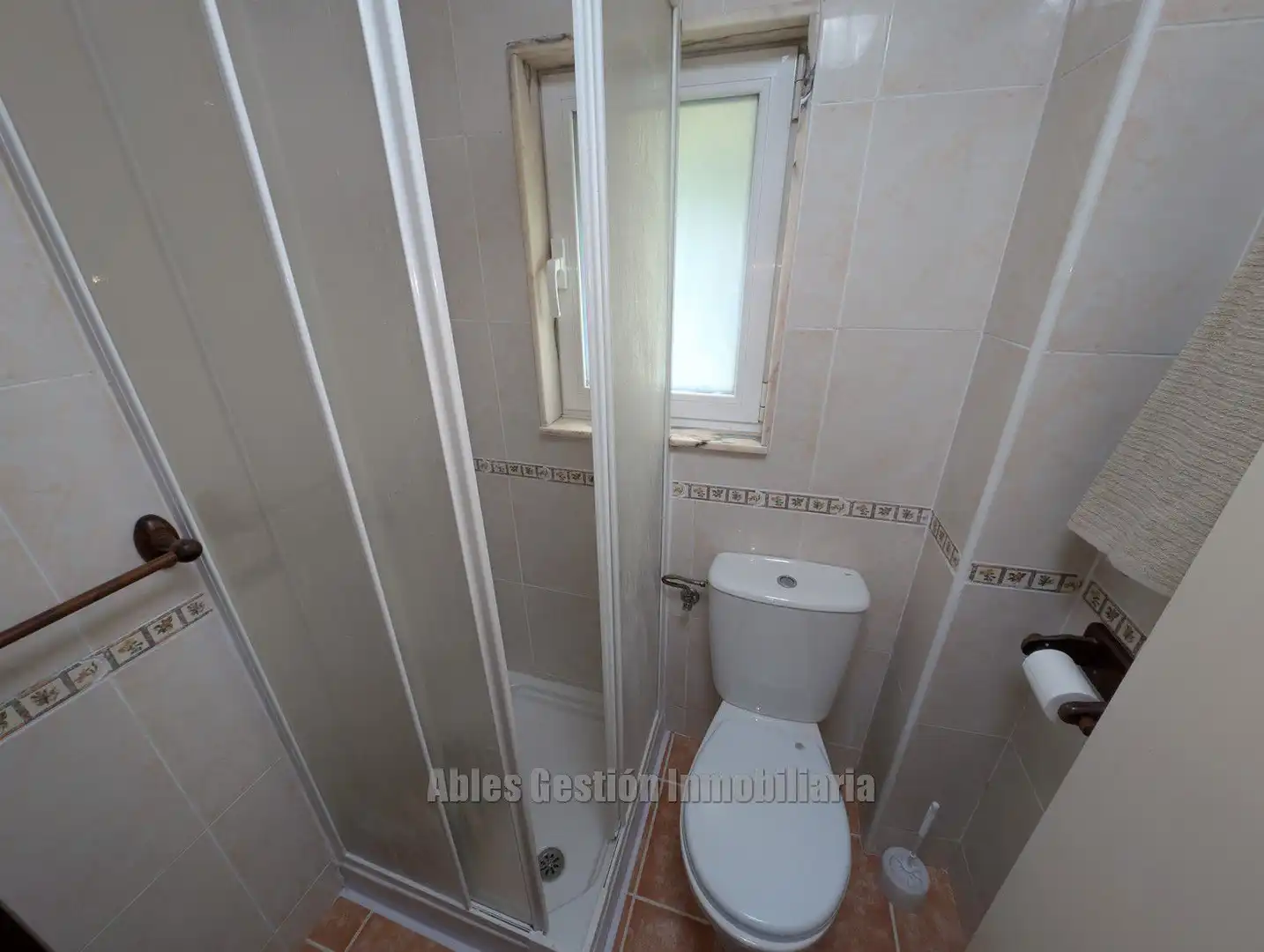 Badezimmer von Wohnung zum Verkauf in Oviedo  mit Möbliert