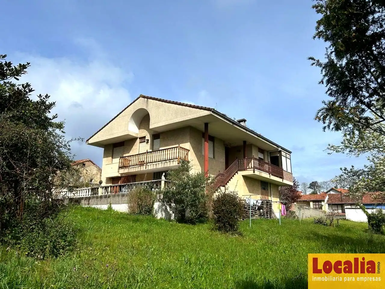 Vista exterior de Casa o chalet en venta en Reocín con Jardín privado y Terraza