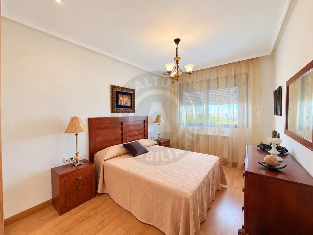 Habitación de Piso en venta en Cáceres con Aire acondicionado, Horno y Microondas