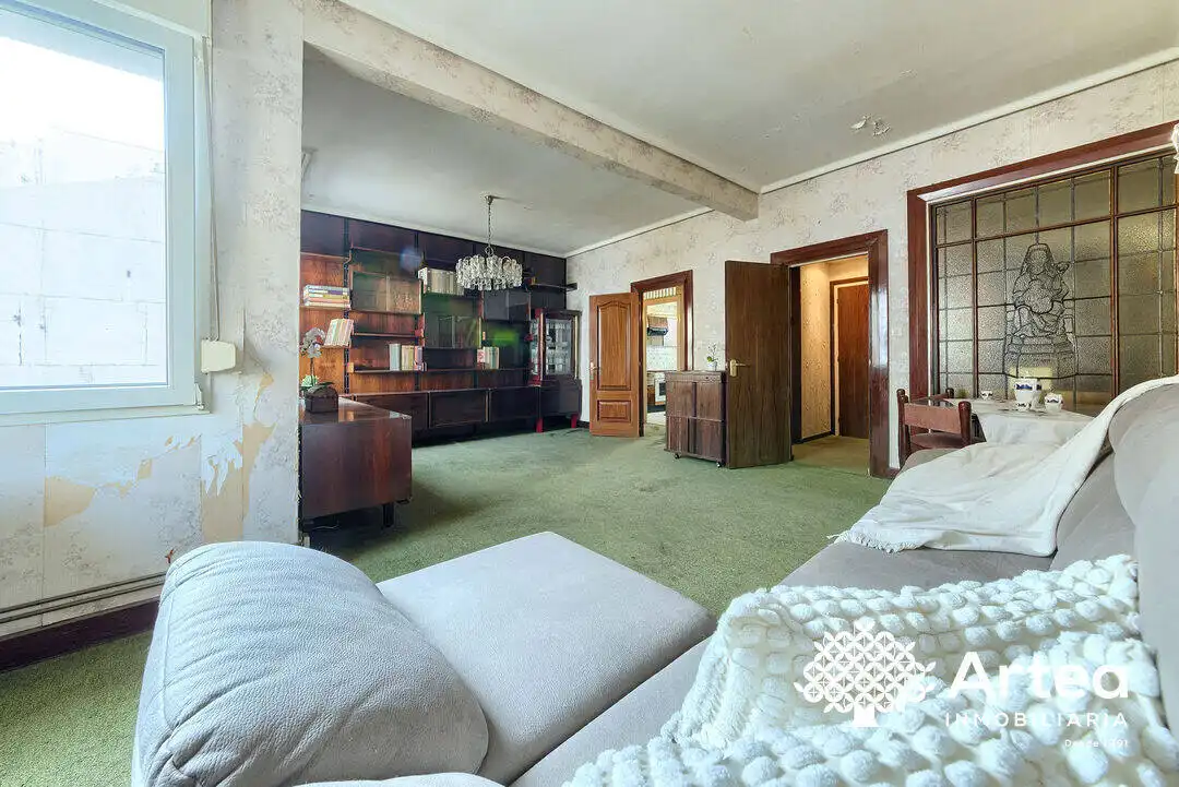 Living room of Flat for sale in Bilbao   with Heating