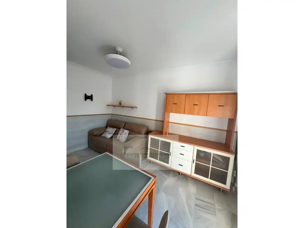 Wohnzimmer von Wohnung zur Miete in Fuengirola mit Terrasse