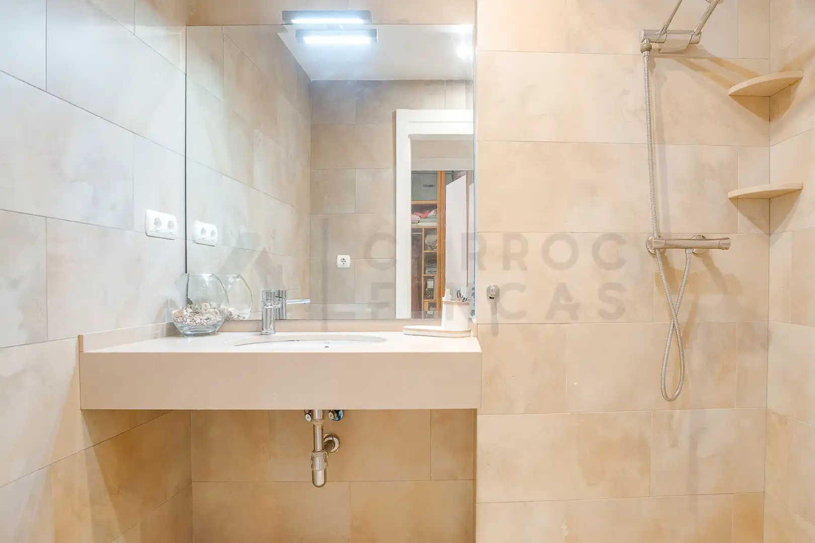 Baño de Planta baja en venta en Cardedeu con Aire acondicionado, Calefacción y Terraza