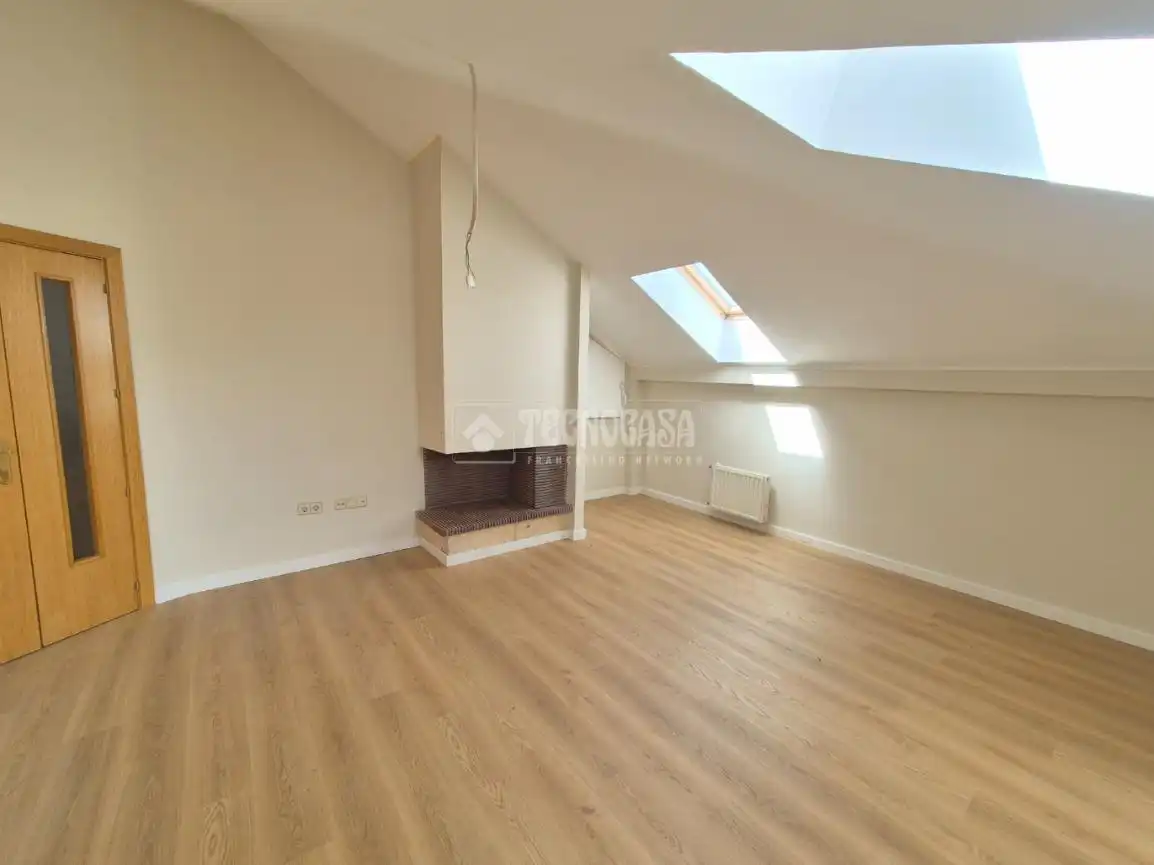 Habitación de Piso en venta en Sigüenza con Calefacción y Terraza
