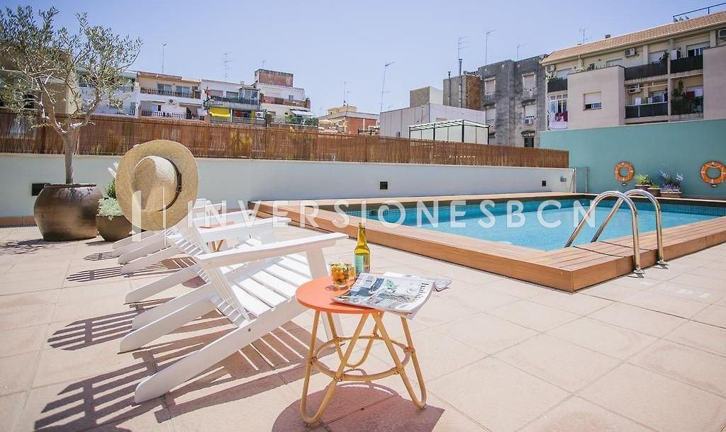 Terrace of Study to rent in  Barcelona Capital  with Air Conditioner, Heating and Private garden