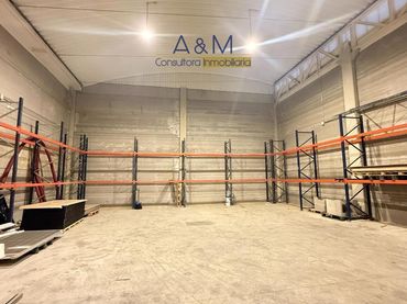Nau industrial en venda a Ganaderia