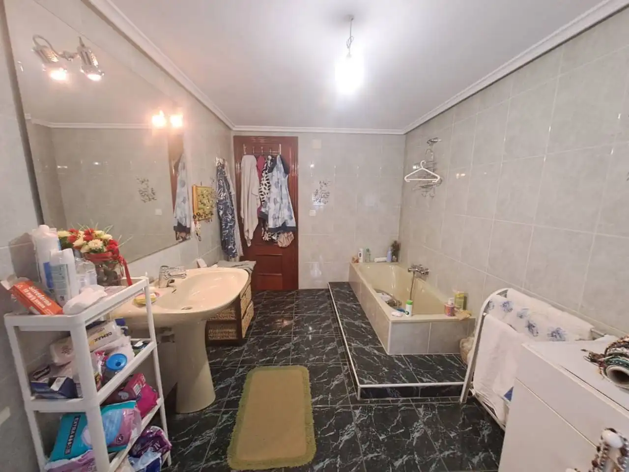 Bathroom of Houses for sale in Villayerno Morquillas  with Heating and Terrace