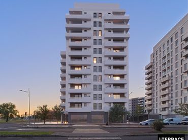 Apartament amb ascensor en venda a Avenida Avenida Universidad