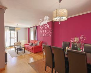 Living room of Flat for sale in León Capital   with Heating and Storage room