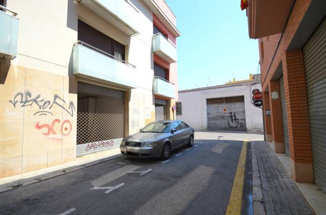Local comercial en Alquiler en Centre Vila