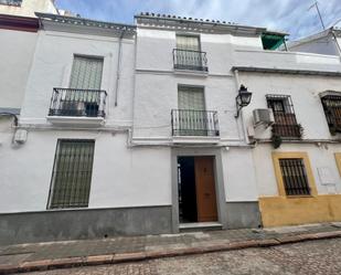 Vista exterior de Casa o xalet en venda en  Córdoba Capital amb Terrassa, Traster i Balcó