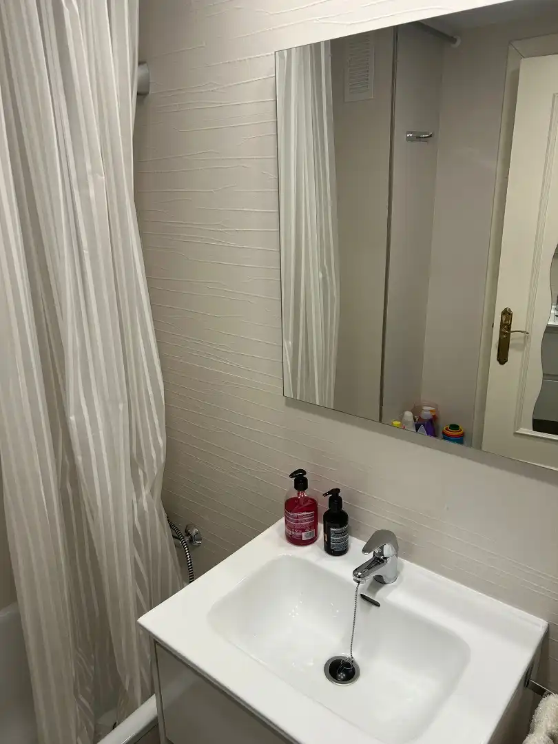 Baño de Piso en venta en Málaga con Aire acondicionado, Terraza y Trastero