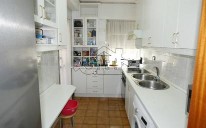 Kitchen of Flat for sale in Alcalá de Henares  with Air Conditioner, Heating and Terrace