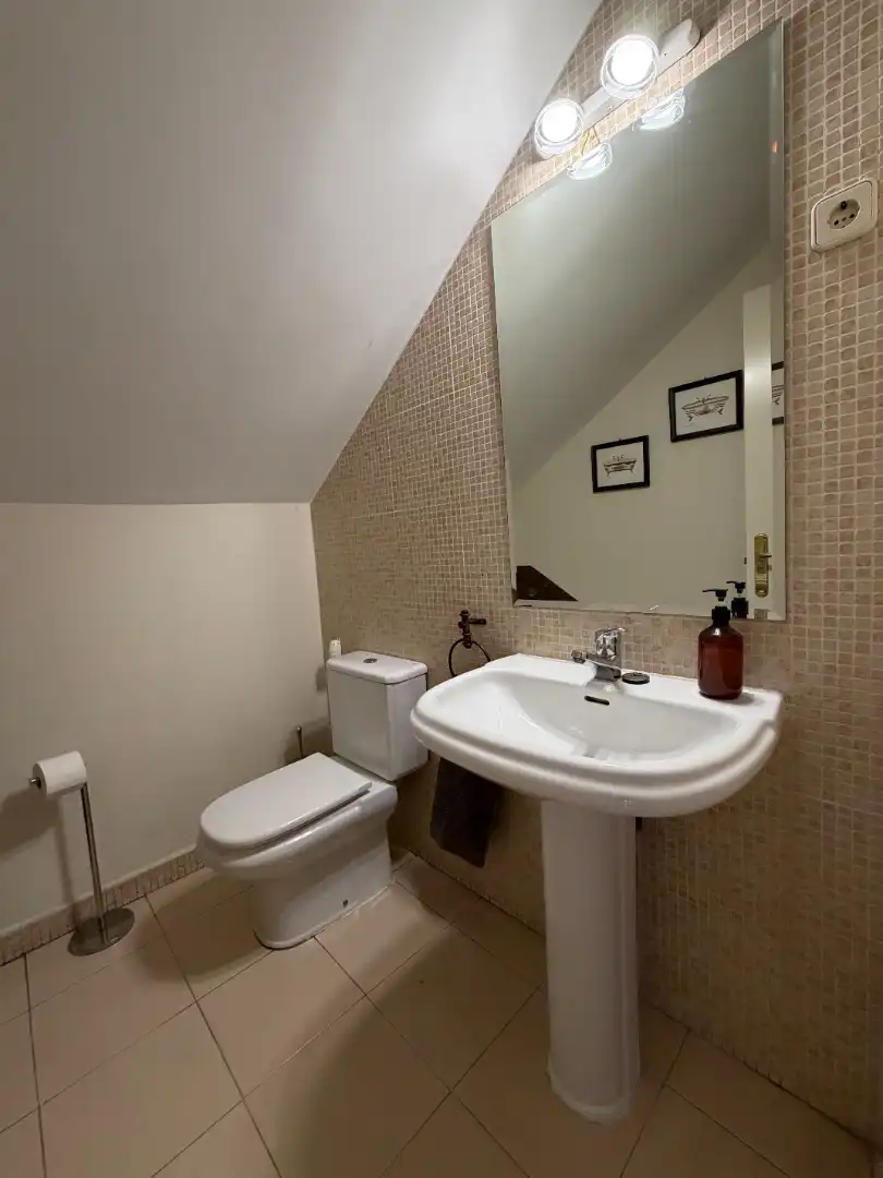 Baño de Casa adosada en venta en Guadalajara con Calefacción