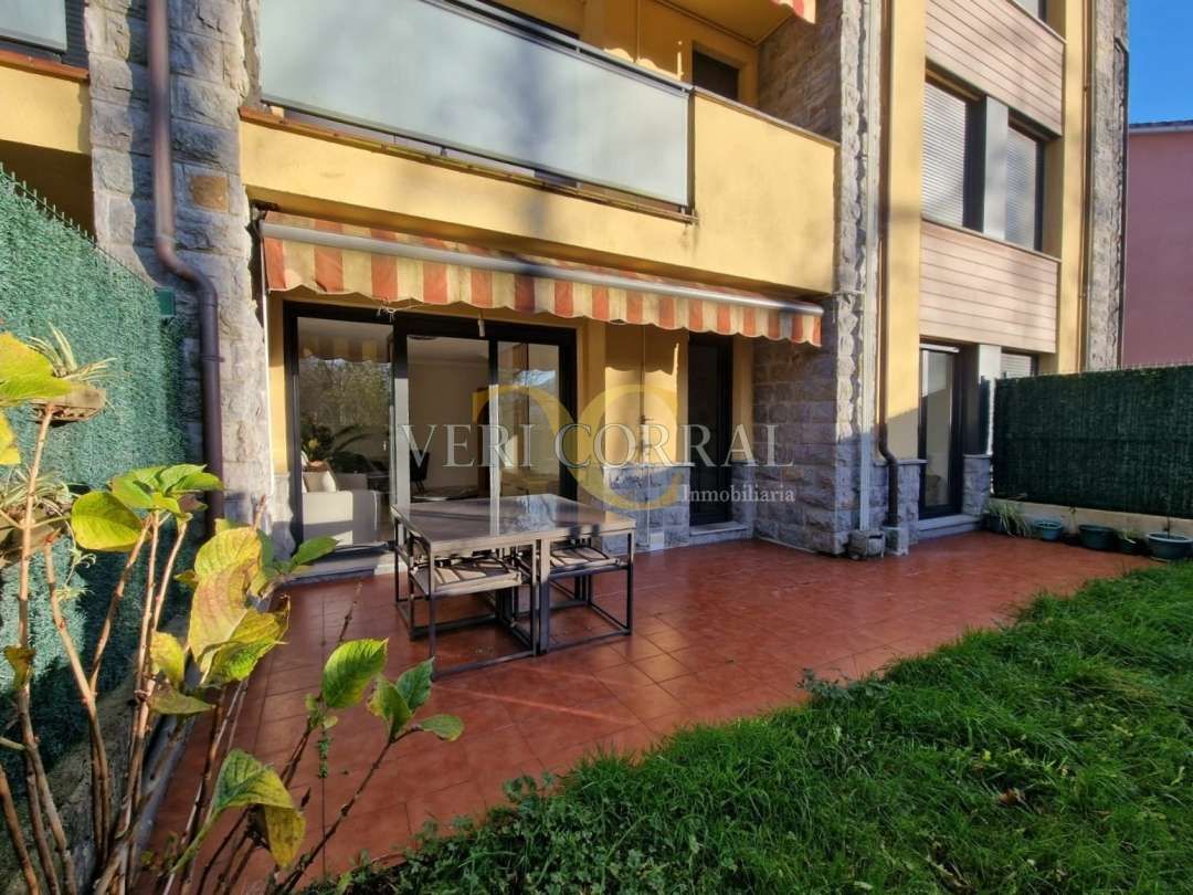 Exterior view of Flat for sale in Llanes  with Heating, Private garden and Terrace