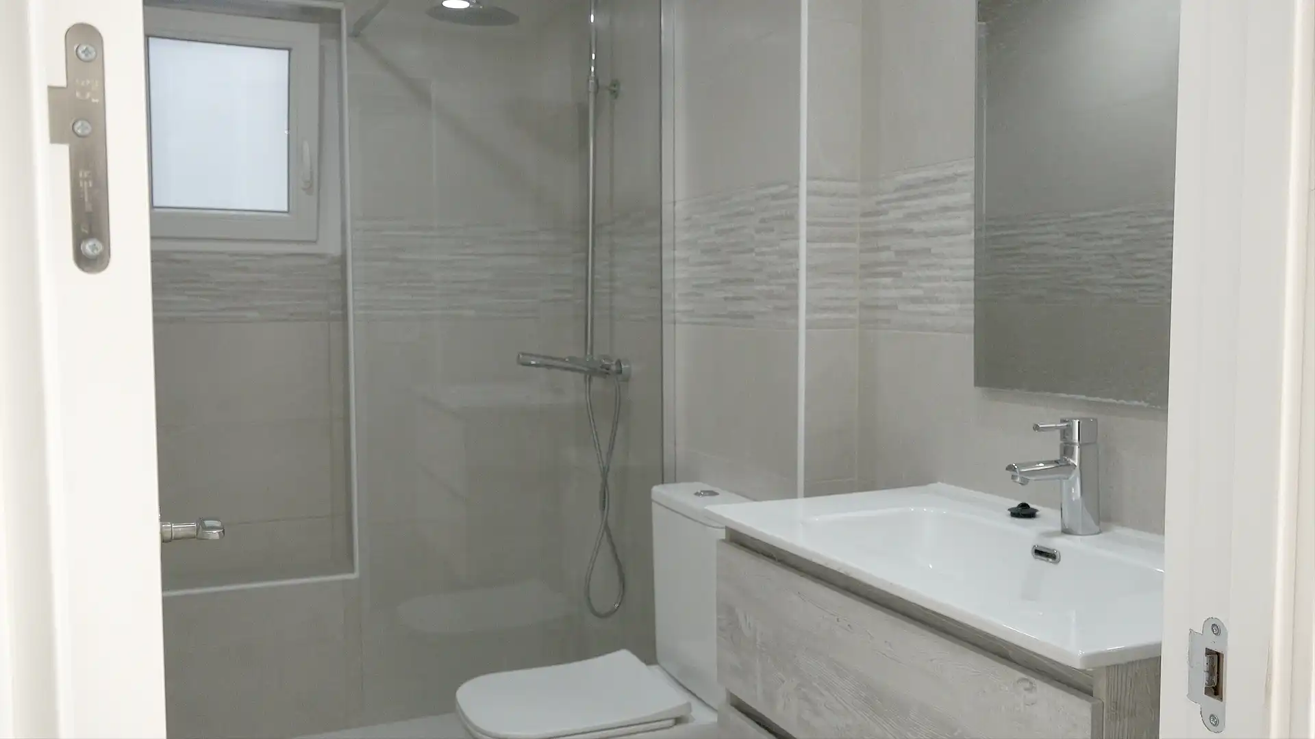 Baño de Piso en venta en  Palma de Mallorca con Balcón