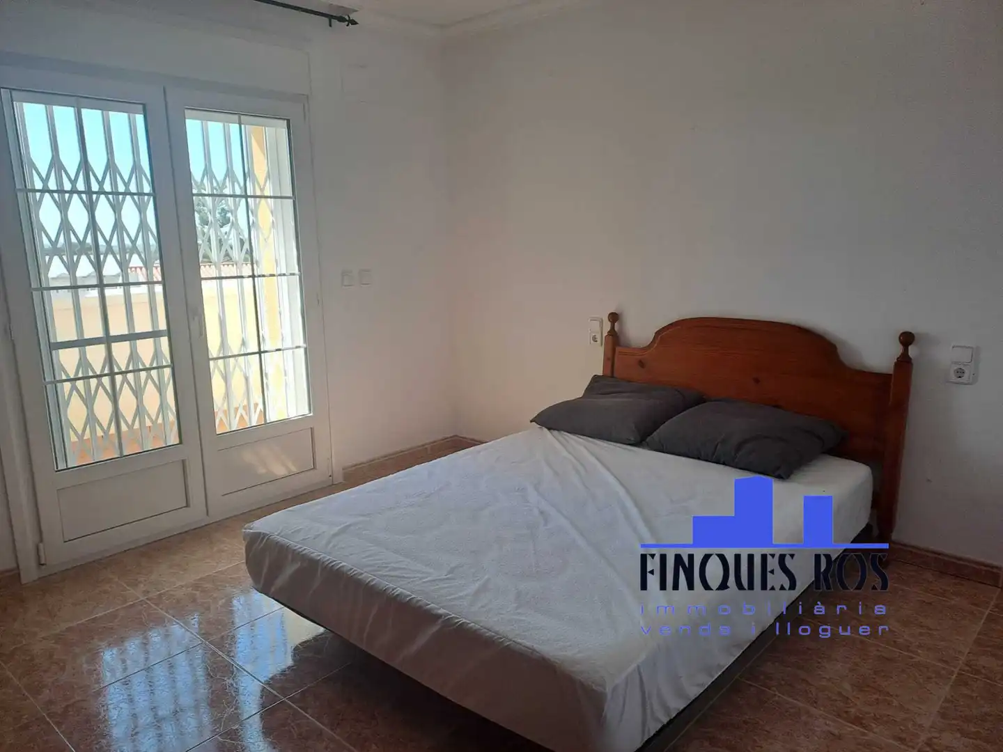 Bedroom of Houses for sale in Vinaròs  with Air Conditioner, Heating and Private garden