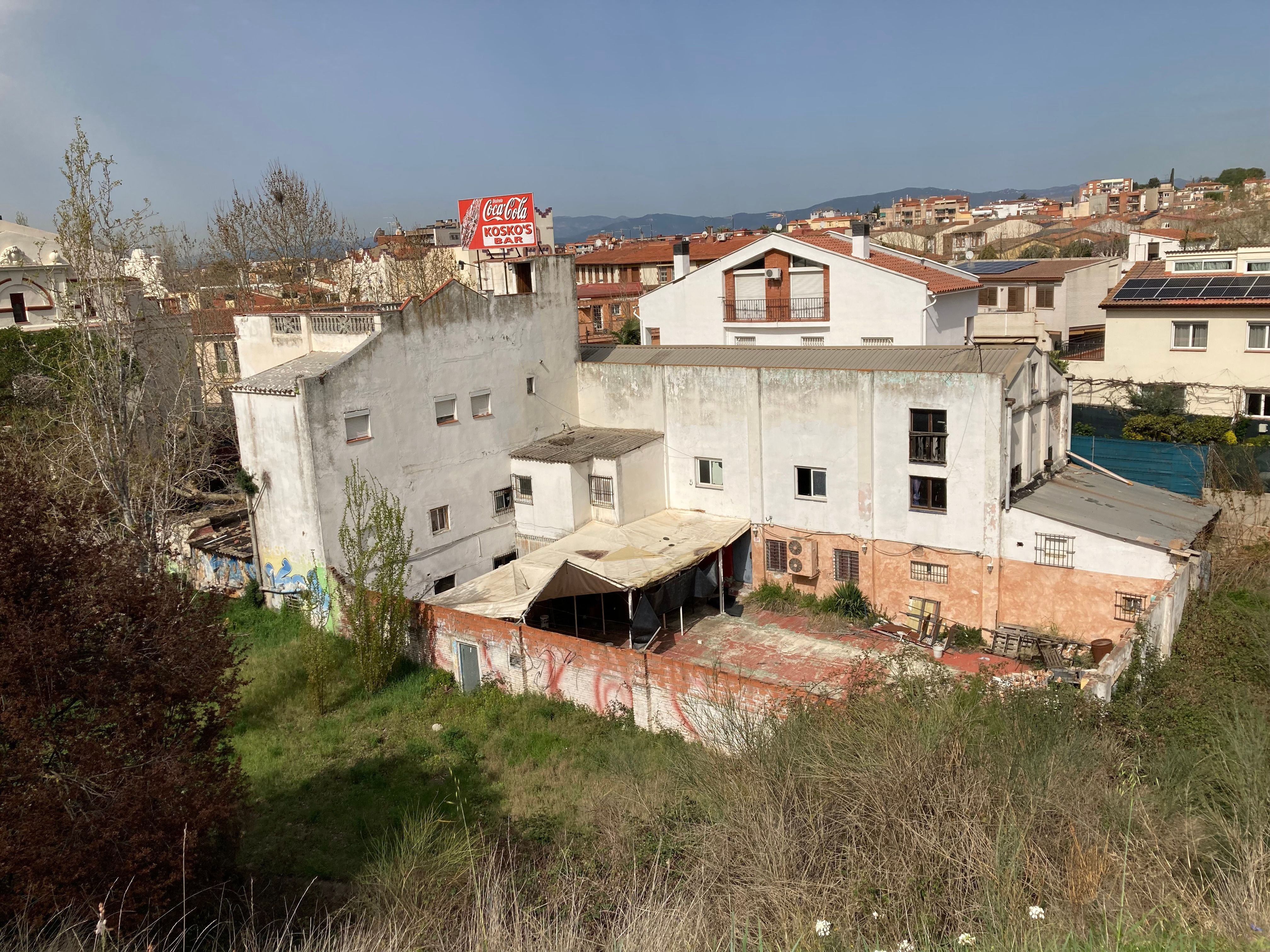 Exterior view of Building for sale in Montmeló