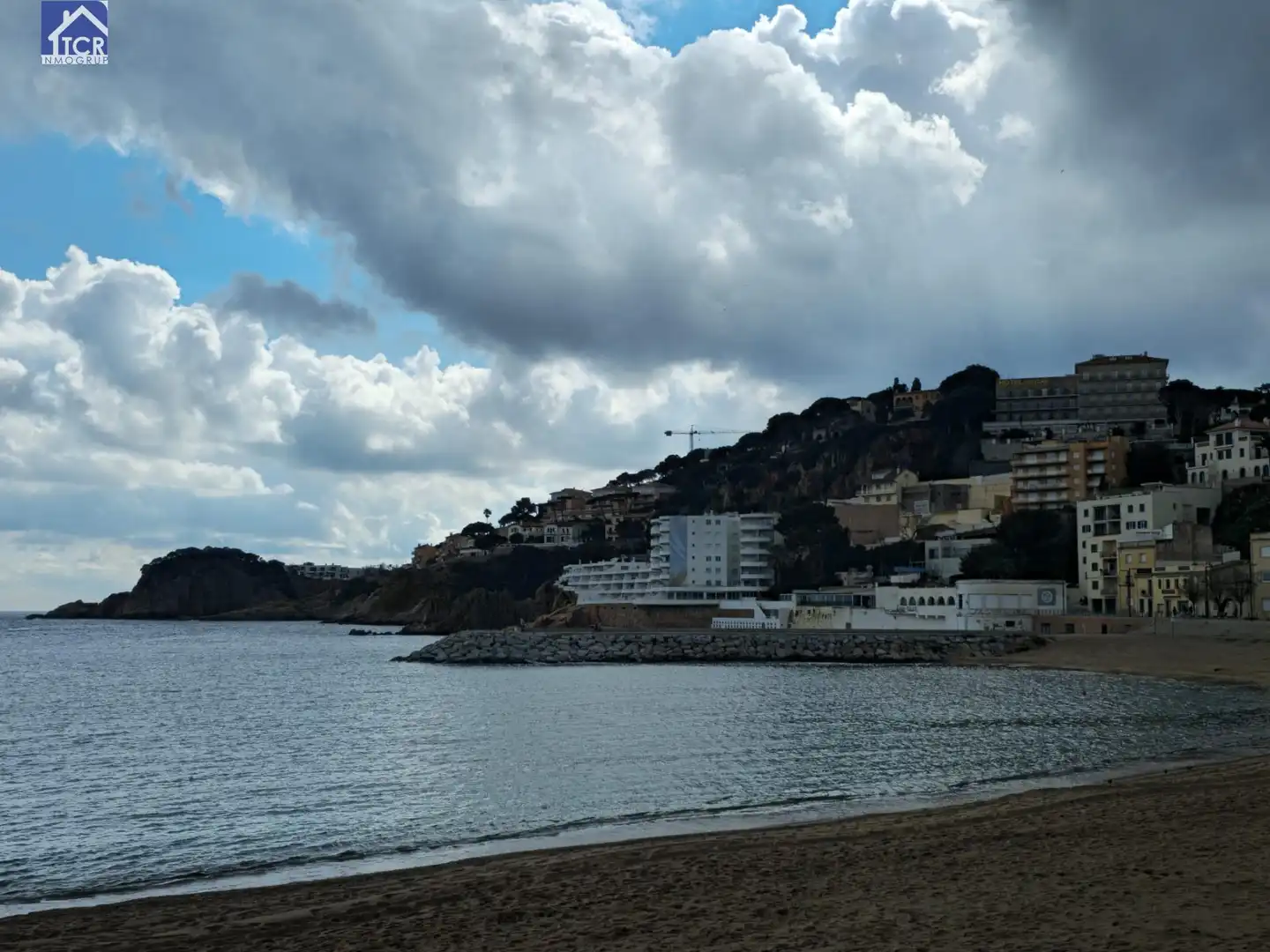 Vista exterior de Casa o xalet en venda en Sant Feliu de Guíxols amb Calefacció, Jardí privat i Terrassa