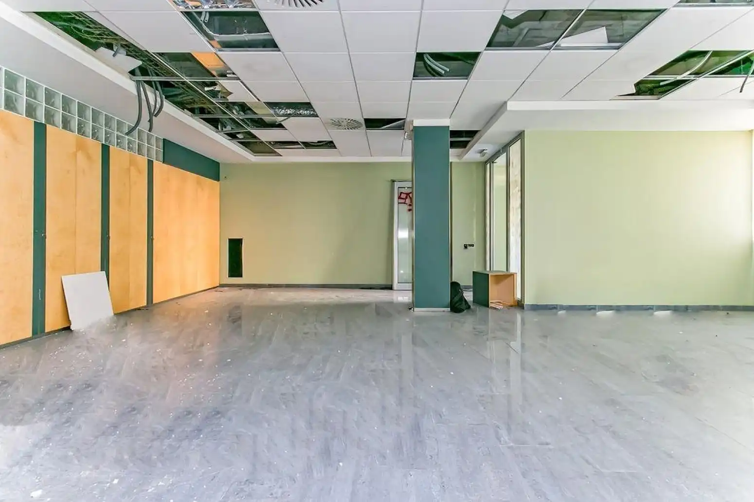 Business premises for sale in Vilanova i la Geltrú - Pare Garí