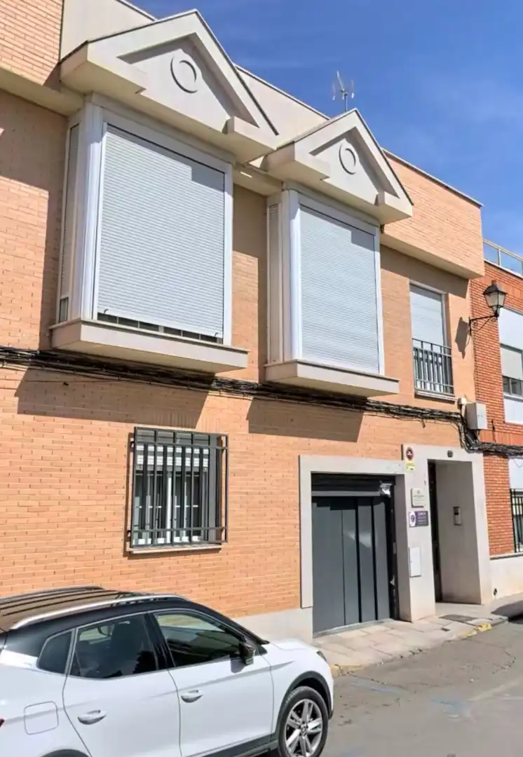 Exterior view of Attic for sale in Alcázar de San Juan  with Parquet flooring and Terrace