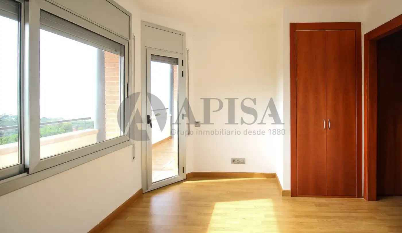 Habitación de Casa o chalet de alquiler en Cabrils con Calefacción y Parquet