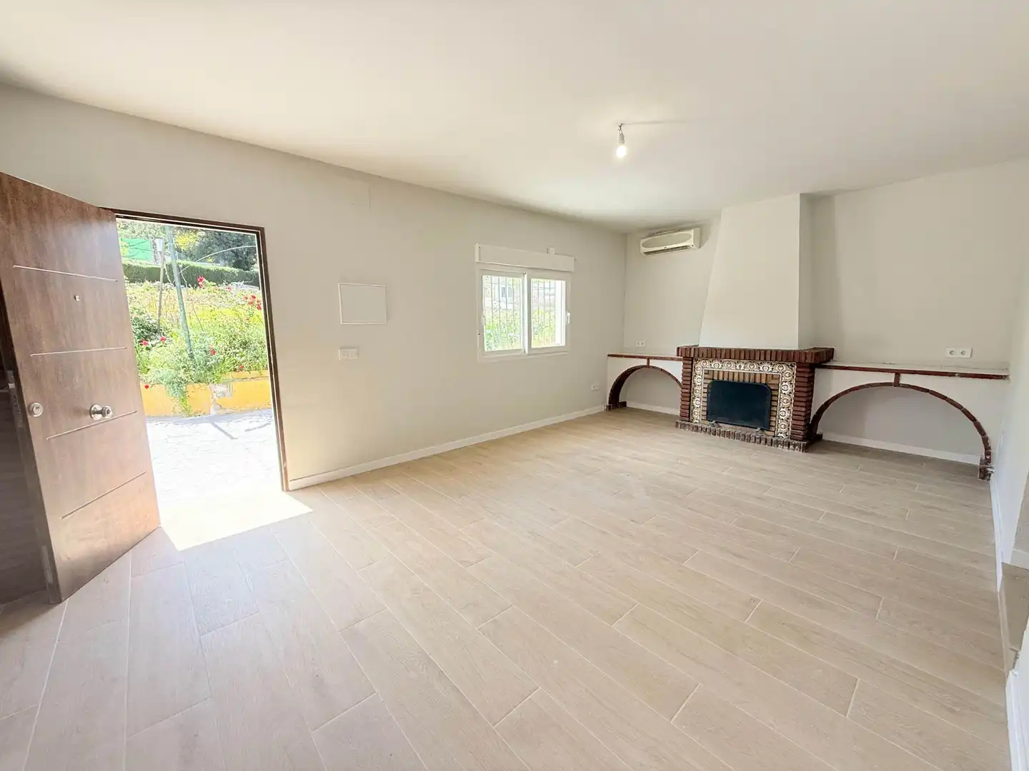 Sala de estar de Finca rústica en venta en Coín