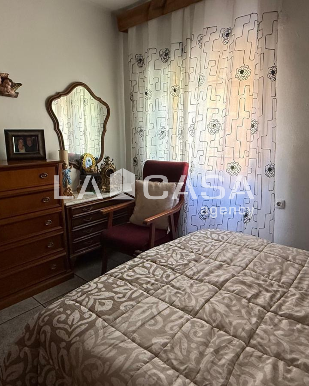 Habitación de Piso en venta en  Sevilla Capital con Terraza y Trastero
