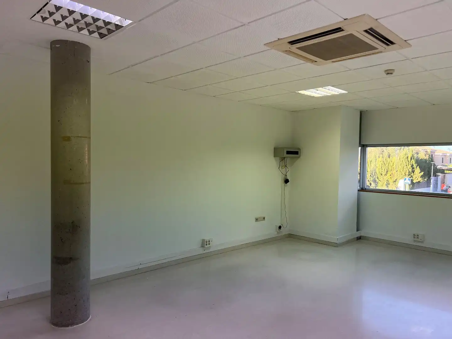 Oficina de alquiler en Perú, 49, Avenida Juan Diego