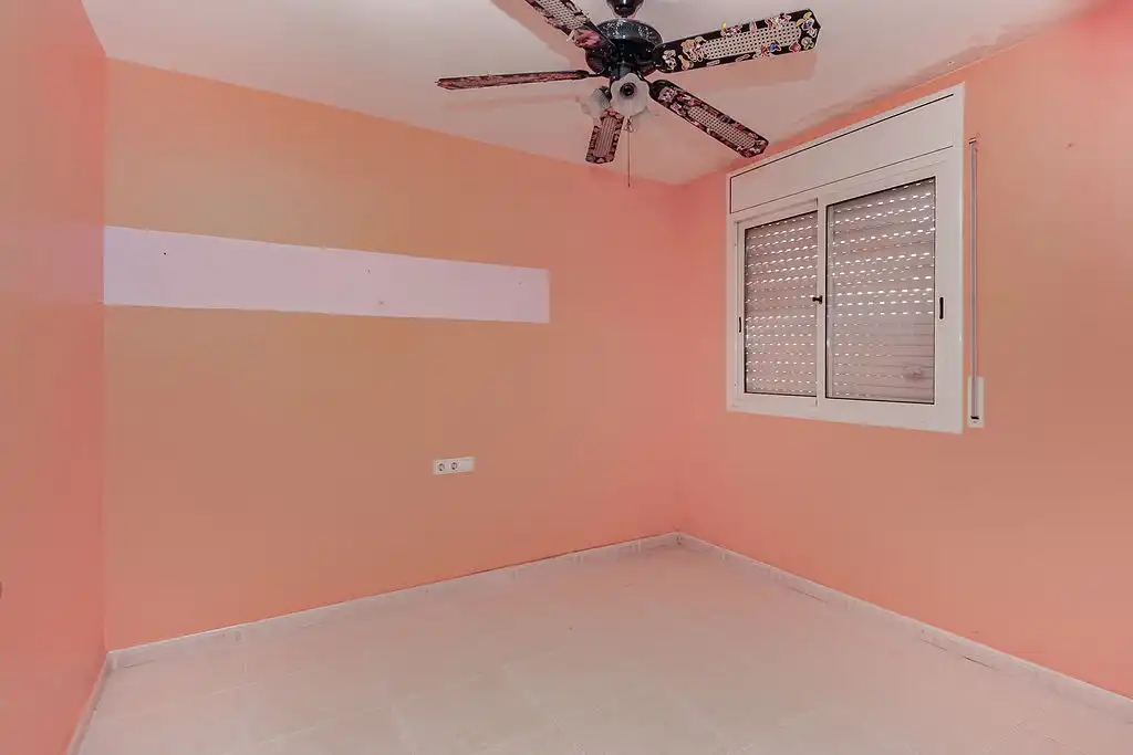Casa aparellada en venda a C/ Princep D´Asturies, imagen 9