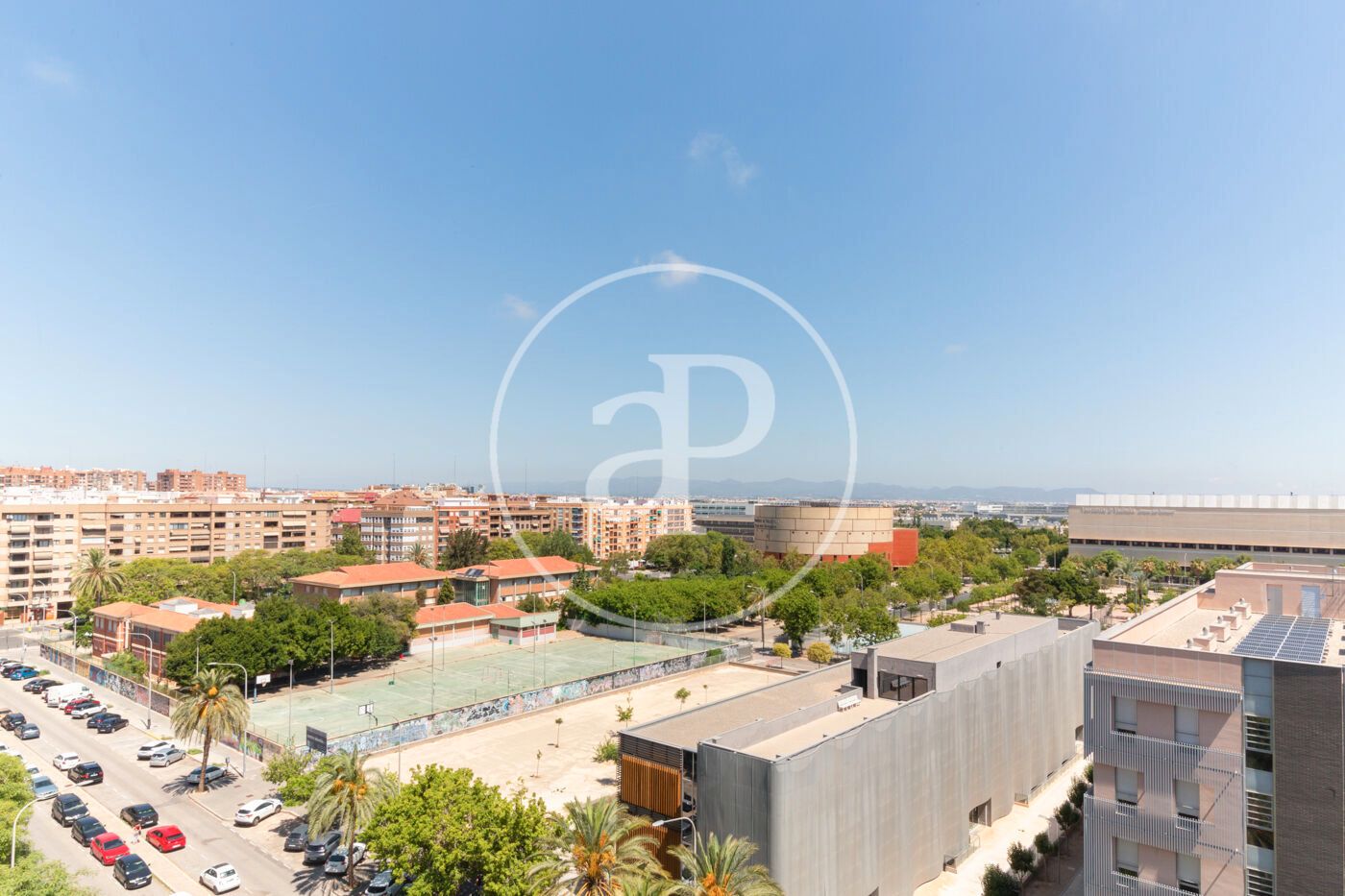 Vista exterior de Pis en venda en  Valencia Capital amb Aire condicionat, Calefacció i Terrassa