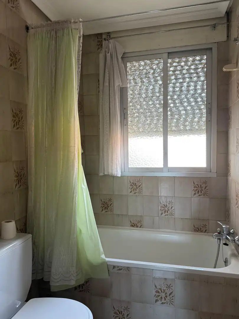 Bathroom of Flat for sale in Jarandilla de la Vera  with Air Conditioner and Terrace