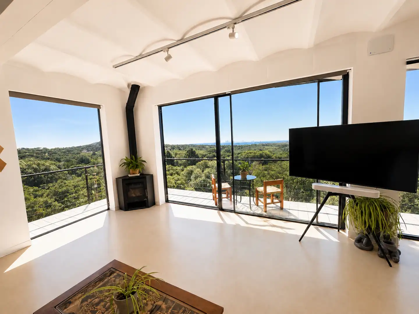 Living room of Houses for sale in Hoyo de Manzanares  with Air Conditioner, Private garden and Swimming Pool