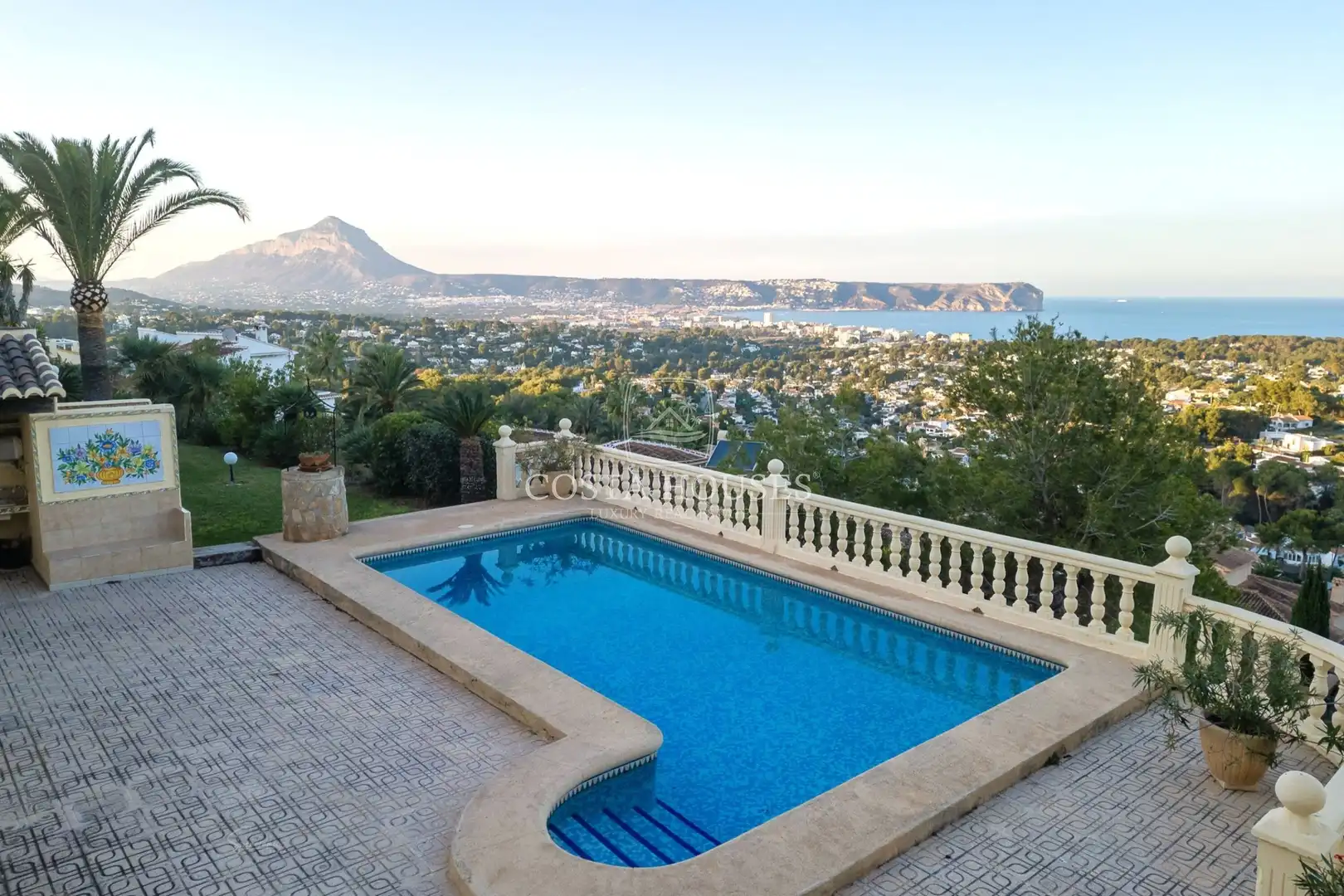 Swimming pool of Houses for sale in Jávea / Xàbia  with Air Conditioner, Private garden and Terrace