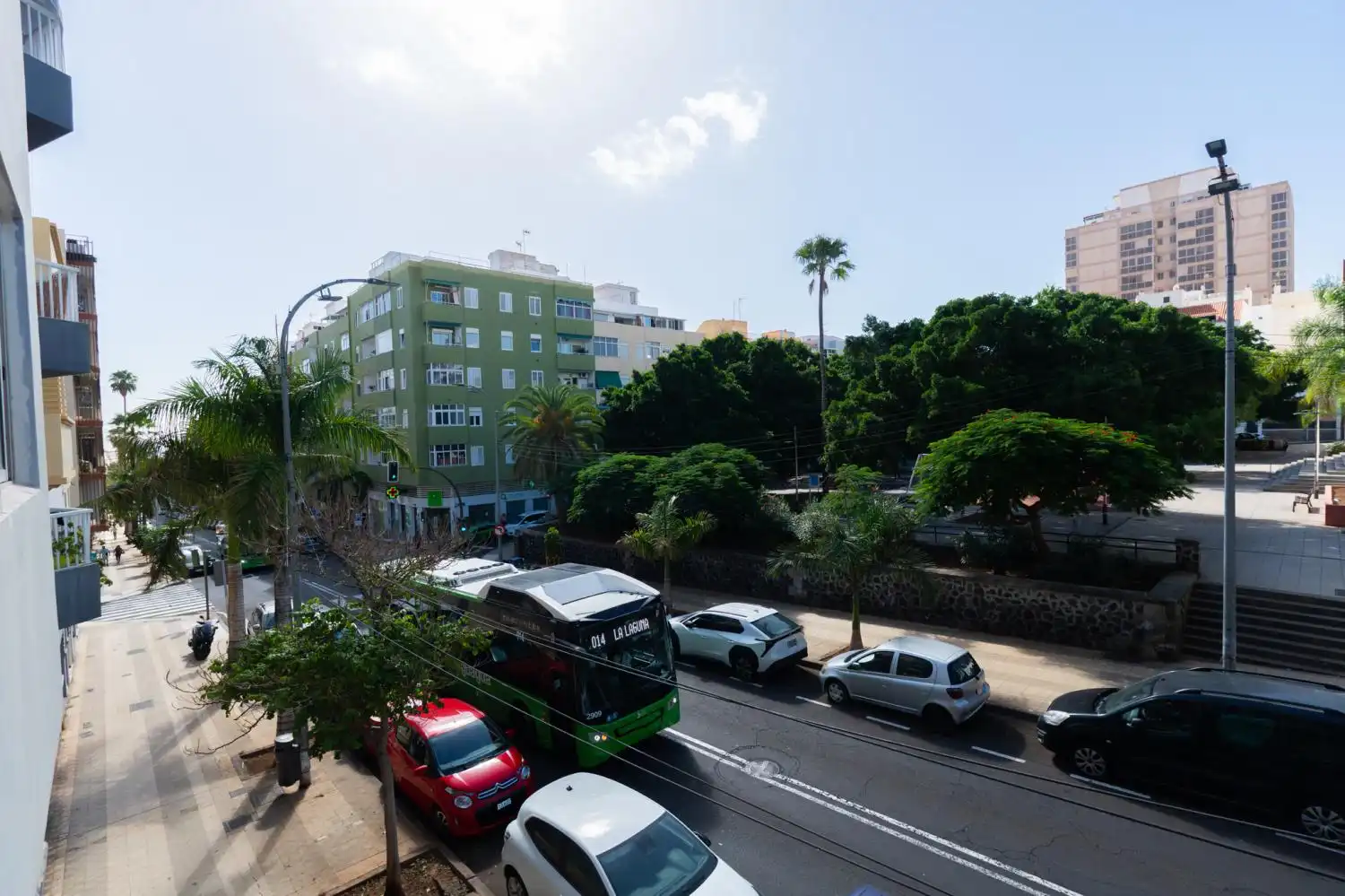 Vista exterior de Apartamento en venta en Santa Cruz de Tenerife con Terraza, Trastero y Amueblado