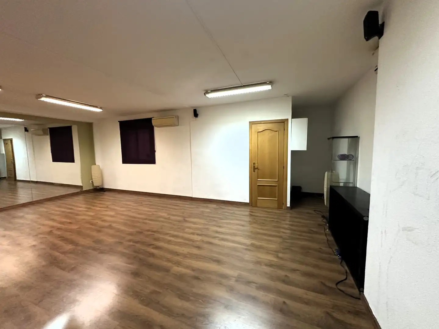 Local comercial en alquiler en Calle de San Juan, imagen 3