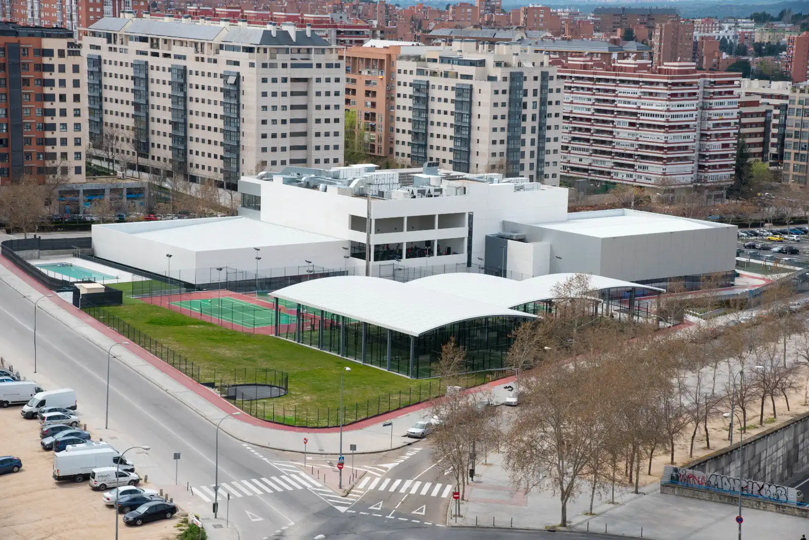 Vista exterior de Casa o chalet en venta en Madrid con Aire acondicionado, Calefacción y Jardín privado