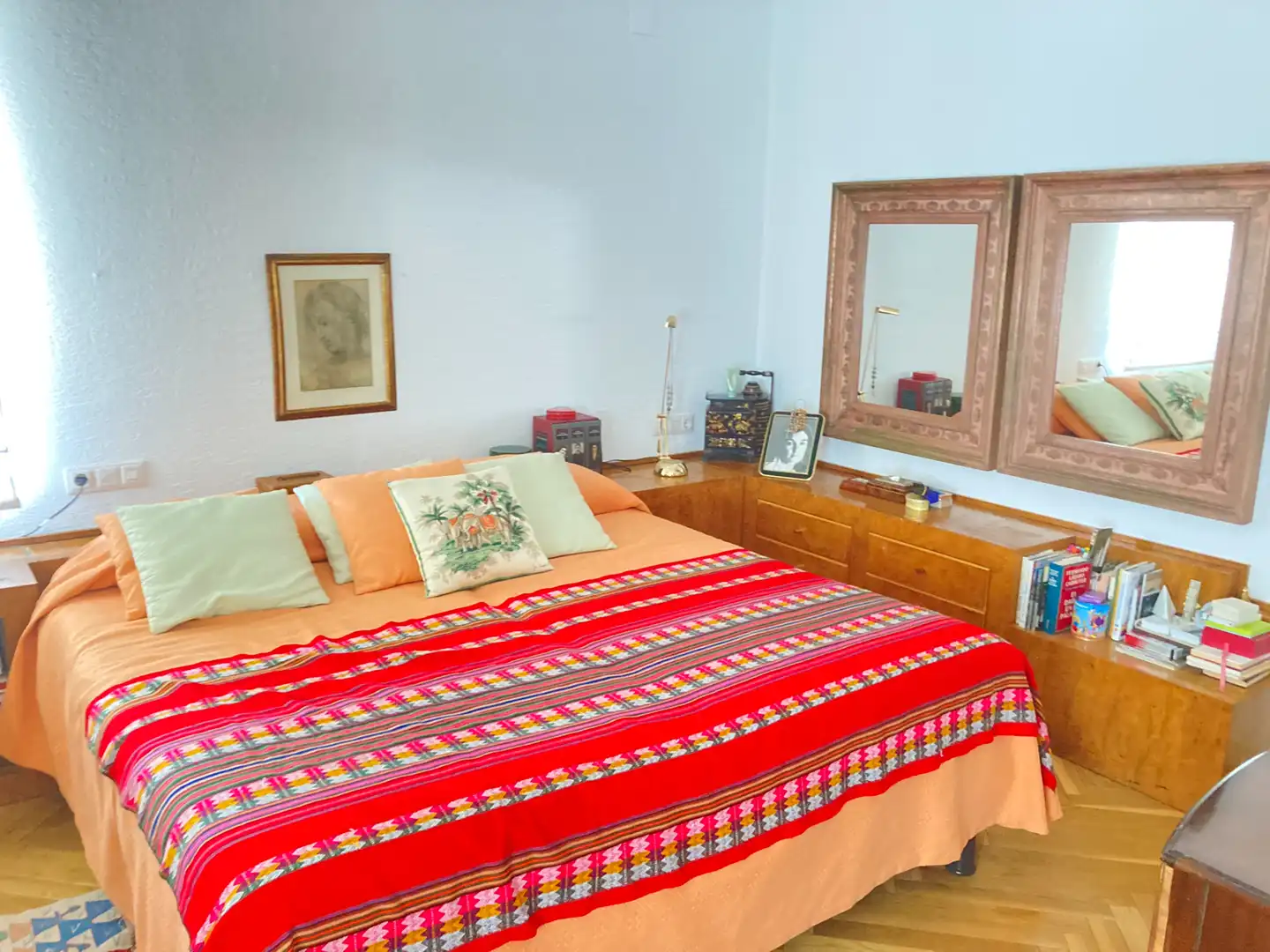 Habitación de Casa o chalet en venta en León Capital  con Calefacción, Jardín privado y Horno
