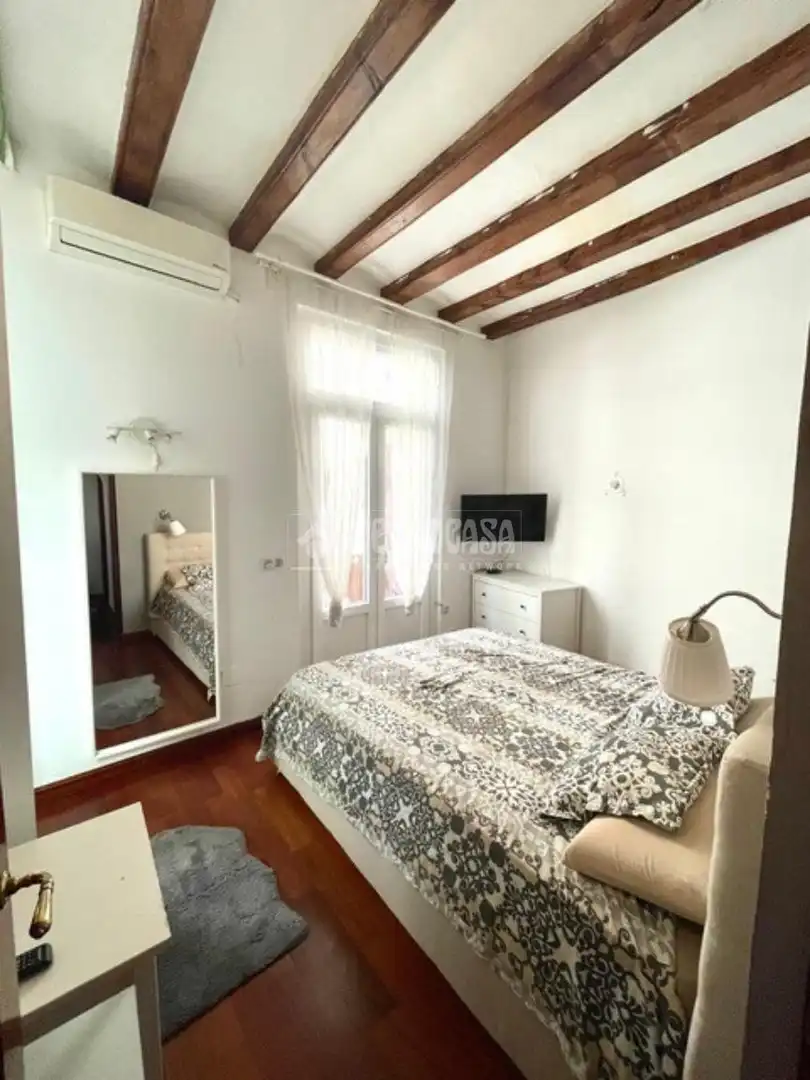 Bedroom of Flat for sale in Barcelona  with Balcony