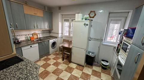 Foto 4 von Erdgeschoss zur Miete in Avda de Madrid - Pº de la Estación, Jaén Capital