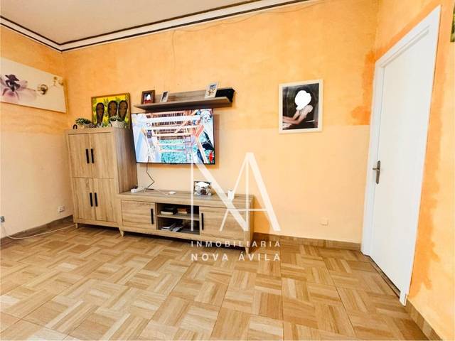 Planta baja en Venta en La Soledat Nord