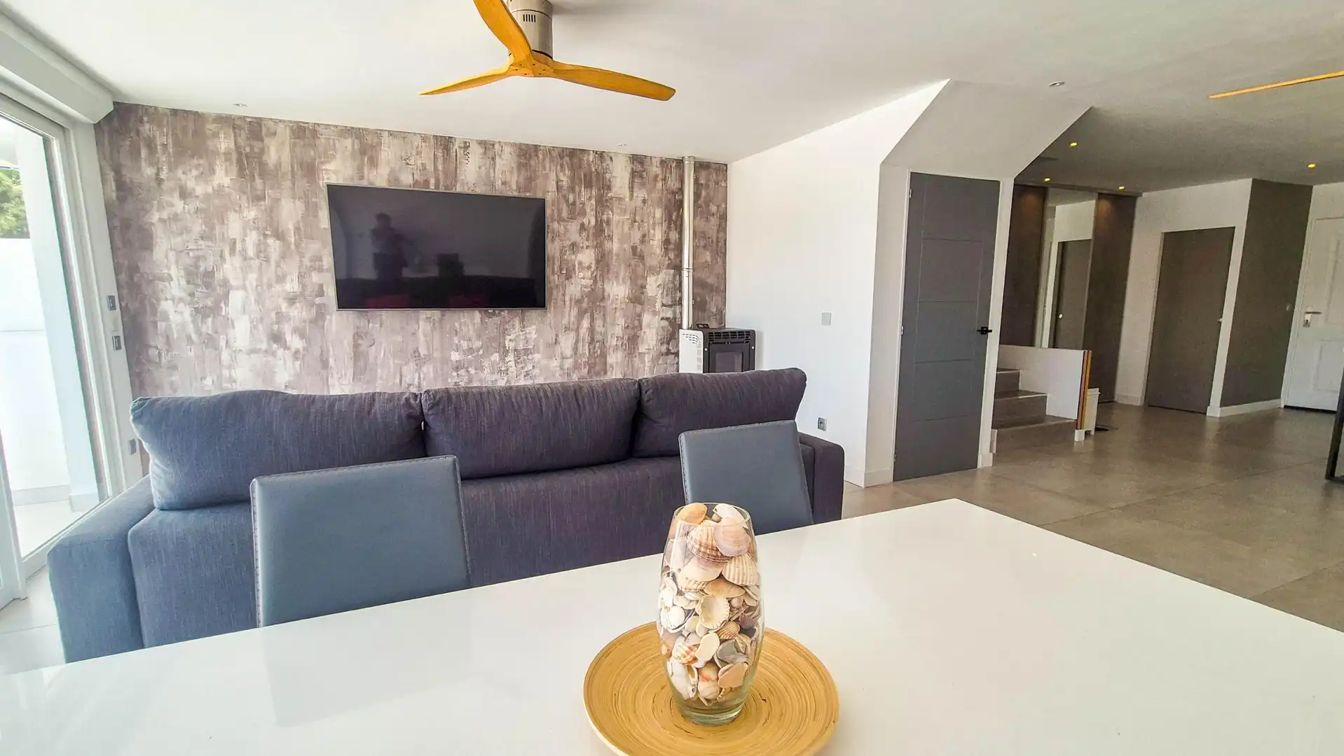 Living room of Detached homes for sale in Mijas  with Community pool