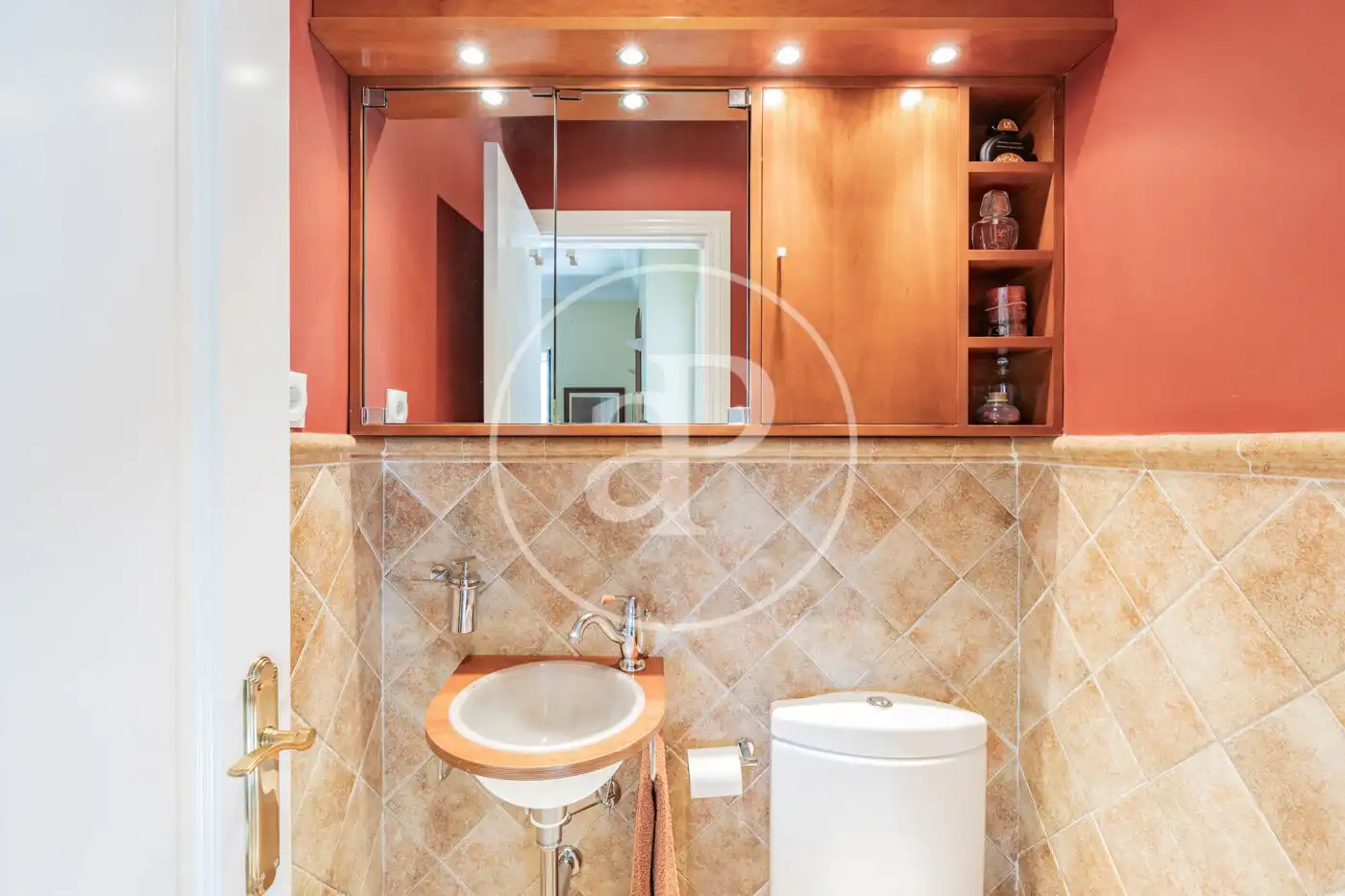 Bathroom of Houses for sale in Madrid  with Air Conditioner, Heating and Private garden