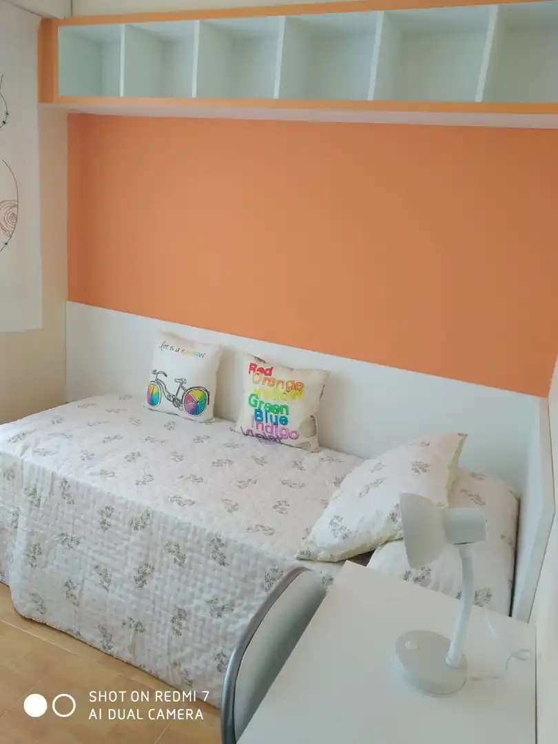 Habitación de Piso de alquiler en A Coruña Capital  con Calefacción, Terraza y Amueblado