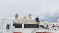 Exterior view of Flat for sale in  Cádiz Capital  with Air Conditioner and Balcony