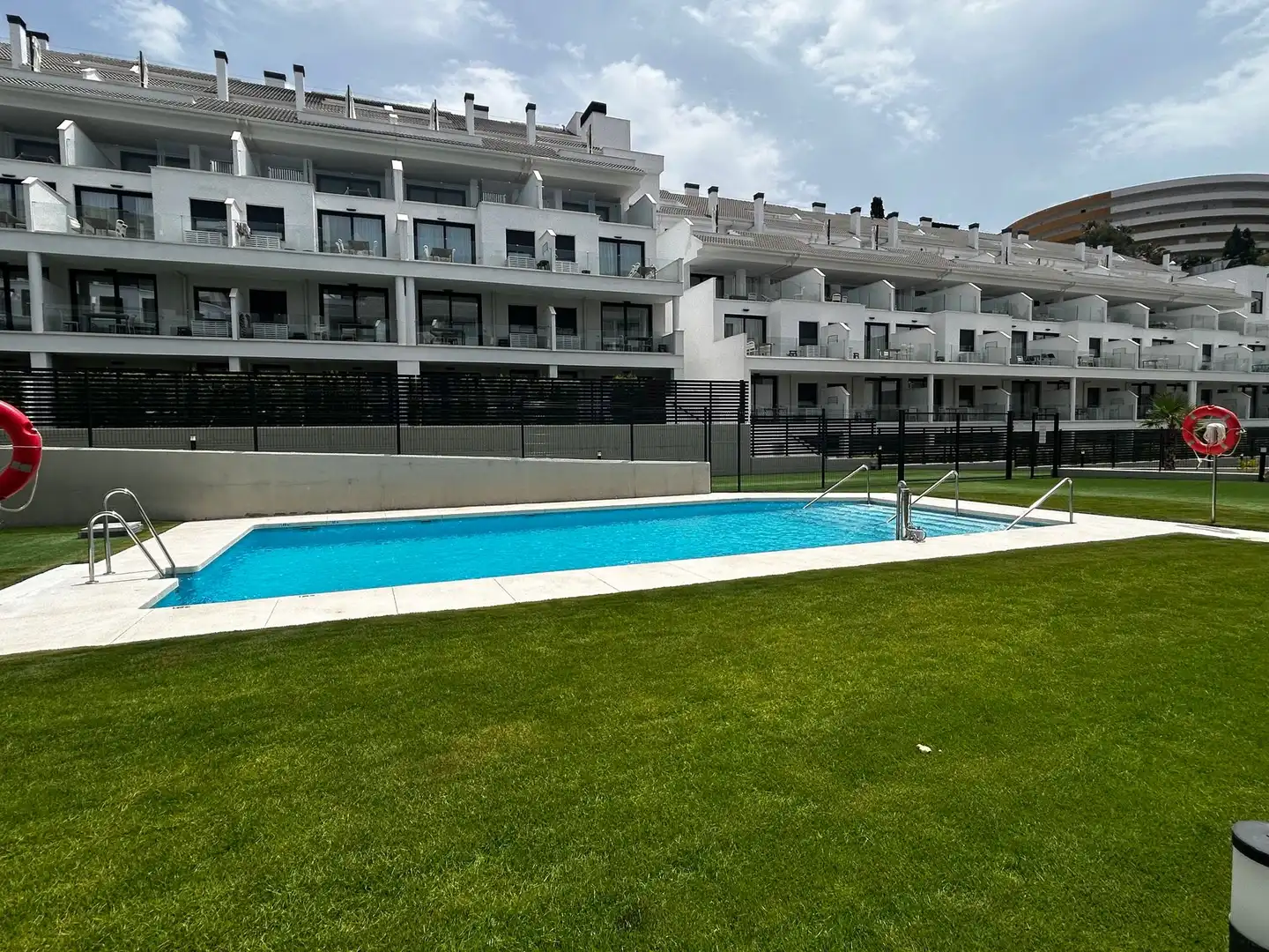 Schwimmbecken von Dachboden zur Miete in Fuengirola mit Terrasse
