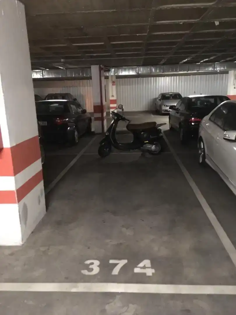Parking de Garaje en venta en Sevilla