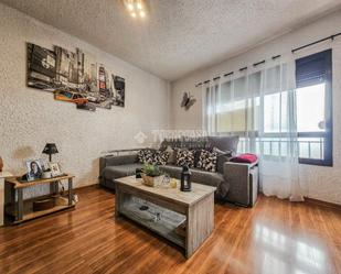Living room of Flat for sale in  Santa Cruz de Tenerife Capital  with Storage room